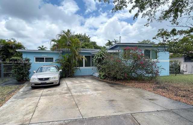 Photo of 12115 NE Miami Ct
