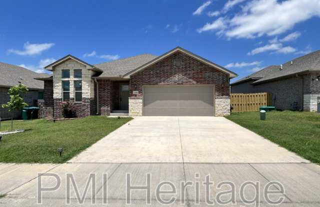 2060 Periwinkle Pl
