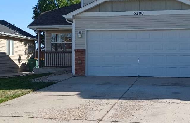 Photo of 3200 Rock Point Ct