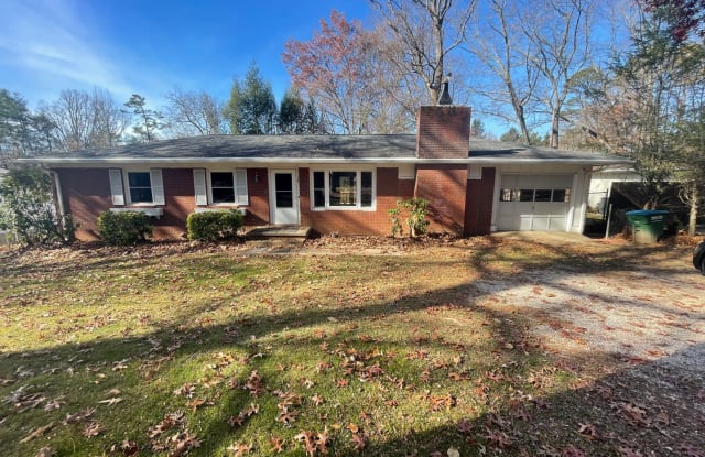 48 Rathfarnham Rd - 48 Rathfarnham Road, Royal Pines, NC 28803