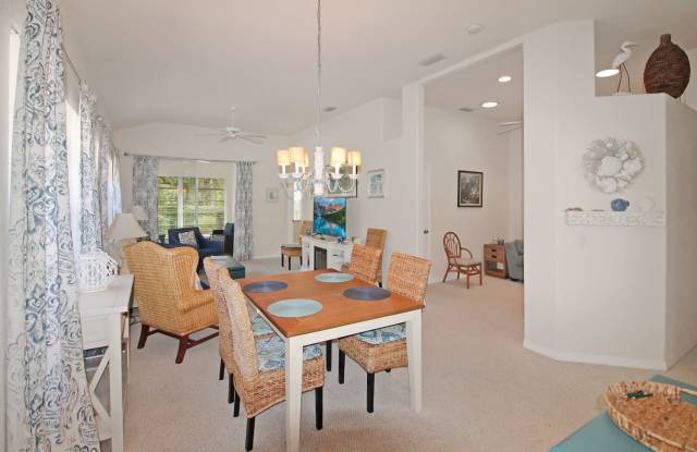 Berkshire Circle, 1230