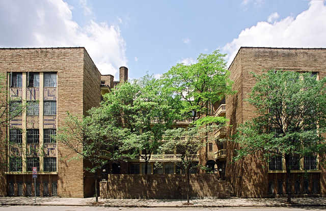 342 S Highland Ave
