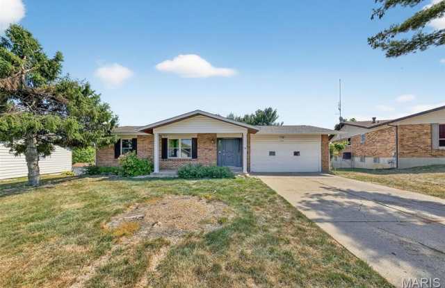 Photo of 3909 Golden Hills Drive