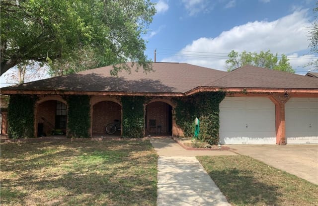 3208 N Kiwi Avenue - 3208 Kiwi St, McAllen, TX 78504