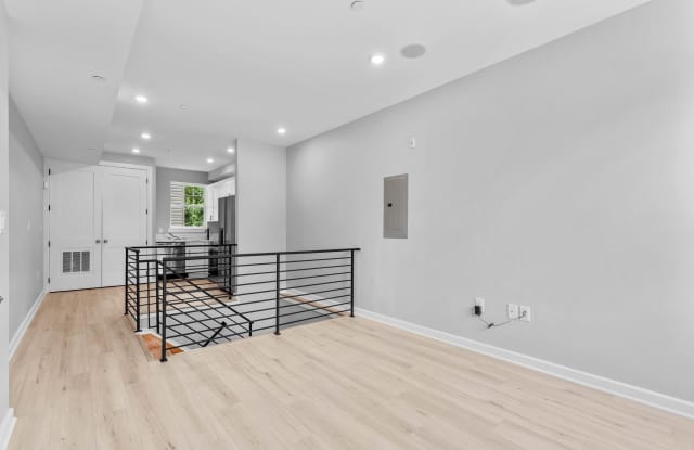 1682 N 54TH Street unit: 1