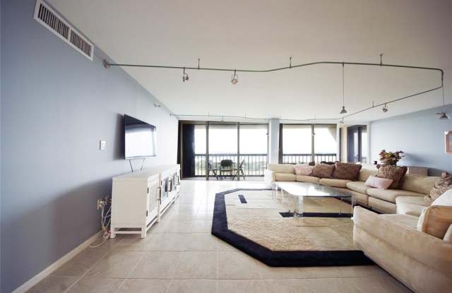 2480 Presidential Way