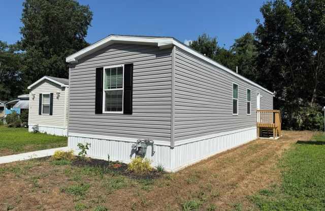 1920 S DELSEA Drive unit: 21