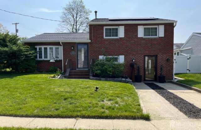 42 Albert Drive