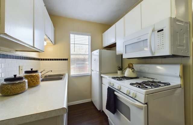 Photo of 5300 Guadalupe St Apt 6201