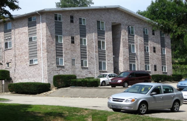 800 Park Ave - 800 Park Avenue, West Mifflin, PA 15122