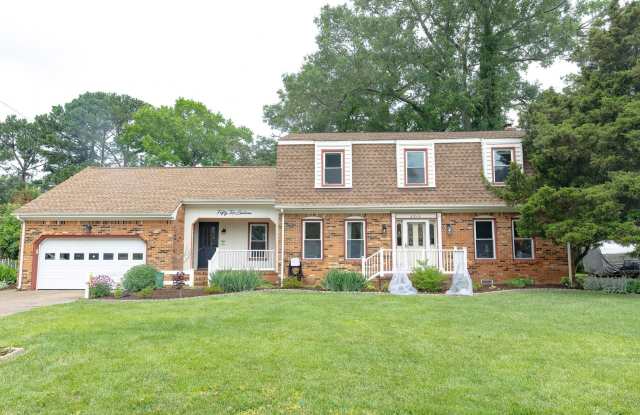Photo of 4 Bed 2.5 Bath Home In VA Beach for Rent !
