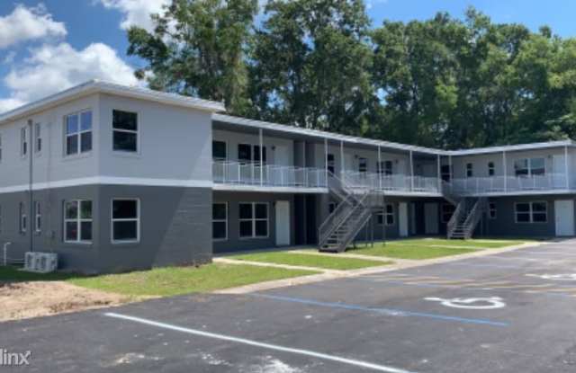 767 SW Alachua Ave 1bed
