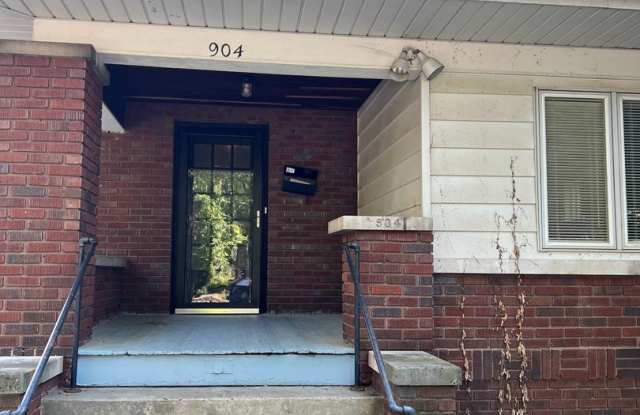 Photo of 3 Bedroom House Near IU Bloomington Campus