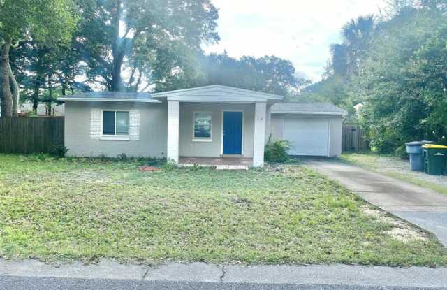10 Choctawhatchee Rd NE