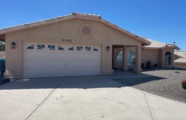 3592 Desert Garden Dr