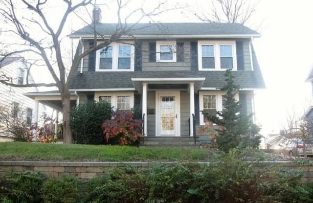 205 SANDFORD AVE - 205 Sandford Avenue, North Plainfield, NJ 07060