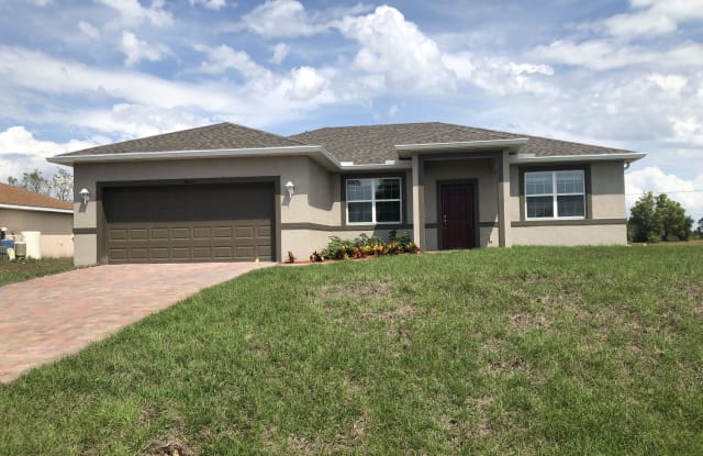 1625 NW 5th Pl - 1625 Northwest 5th Place, Cape Coral, FL 33993