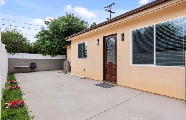 Photo of 17223 Cantlay Street