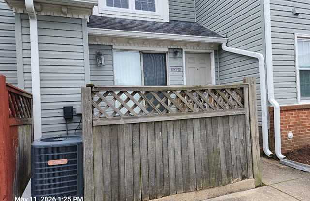 5326 Lake Victoria Arch