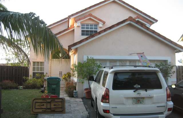 5316 SW 153 CT