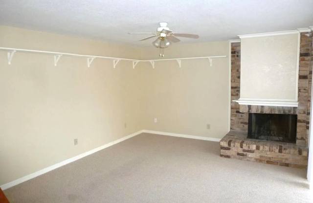 1526 Winter Green Blvd