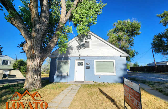 952 South Jackson Street