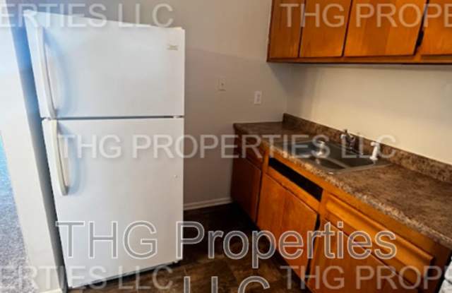 27-55 Green Street APT# 54A