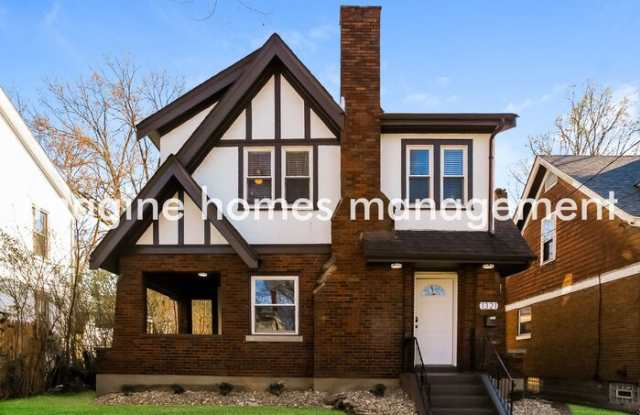 1321 Ryland Avenue