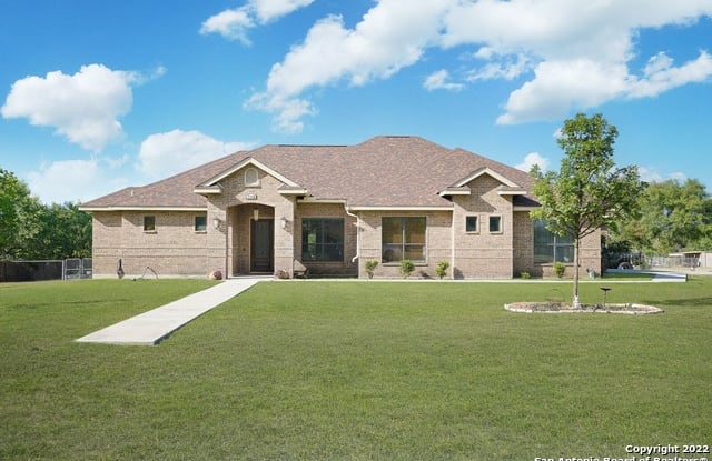 7102 Tierra Bonita - 7102 Tierra Bonita, China Grove, TX 78263