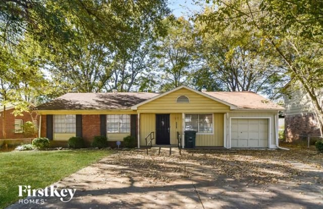 2561 McArthur Drive - 2561 Mcarthur Drive, Memphis, TN 38128