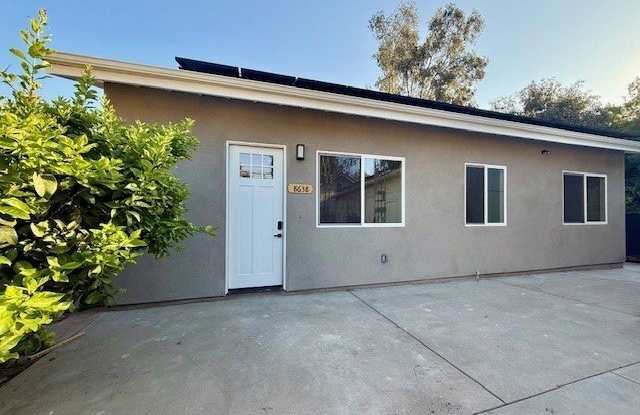 Photo of 8638 Aqueduct