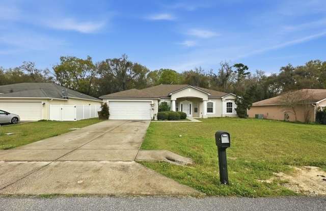 3033 NE 27TH Street