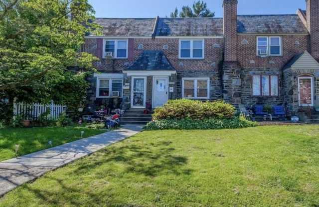 Photo of 2308 HIGHLAND