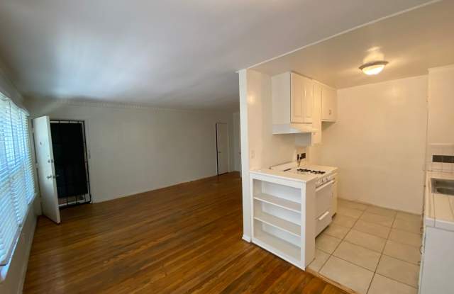 Charming Apartment Unit 1 Bed + 1 Bath in the heart of Los Angeles! photos photos