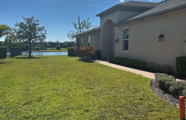 11066 SW Sunrise Lake Drive