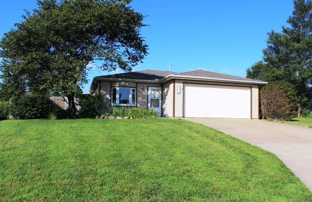 Photo of Huge Backyard!