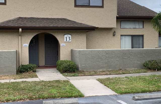 6262 142nd Avenue North - 1Unit 1302
