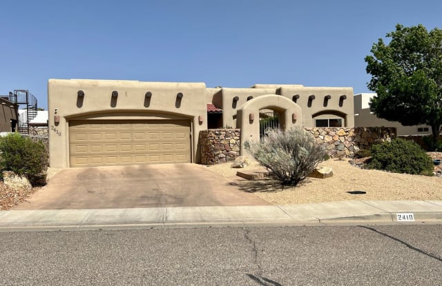 2410 Tesuque Place - 2410 Tesuque Place, Las Cruces, NM 88011