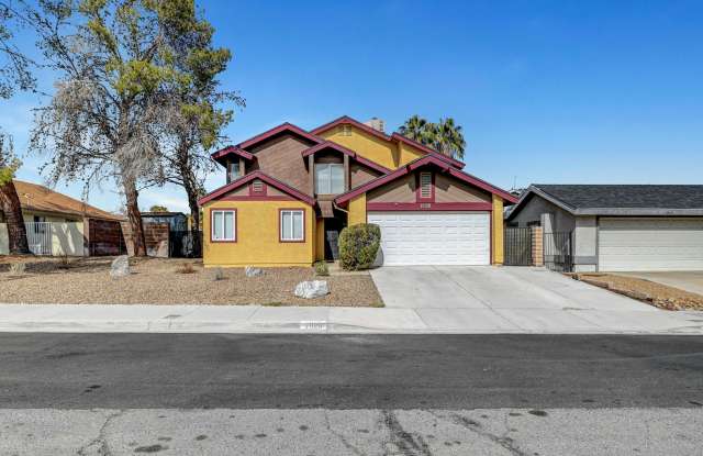 Spring Valley Pool Home/Fenced Yard