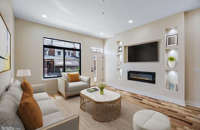 272 S FRAZIER Street