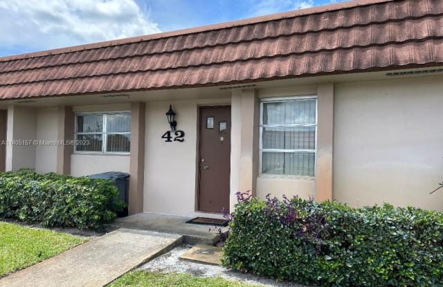 5725 E Fernley Dr E - 5725 Fernley Drive East, Palm Beach County, FL 33415