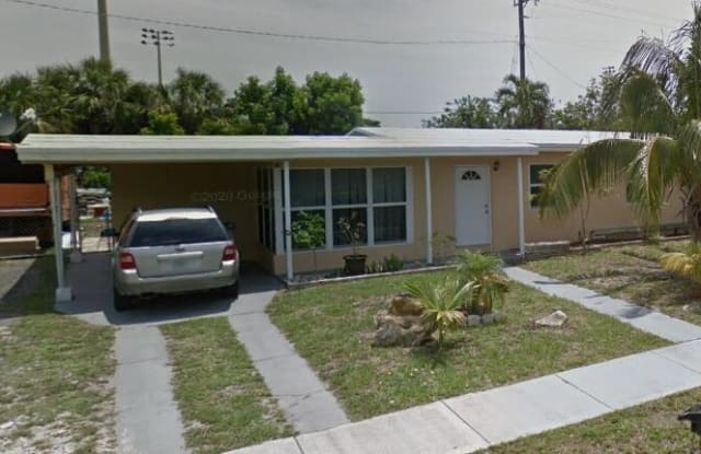 4550 NE 18th Avenue - 4550 NE 18th Ave, Pompano Beach, FL 33064