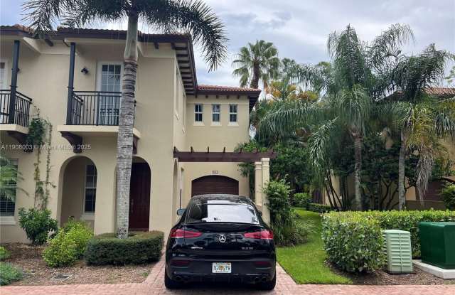 Photo of 2804 Eagle Rock Cir