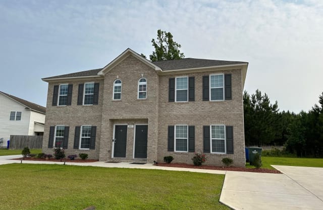 317 S Pointe Drive - 317 South Pointe Drive, Greenville, NC 28590