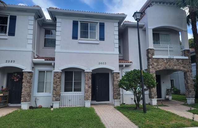 2603 SW 82ND Avenue