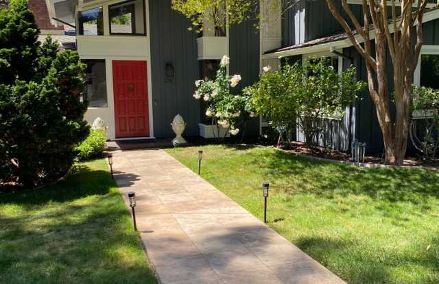 Beautiful Felton Garbles Neighborhood