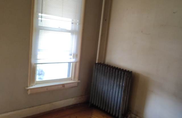 613 3rd Ave