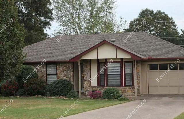 104 Pecan Valley Dr - 104 Pecan Valley Drive, Sherwood, AR 72120