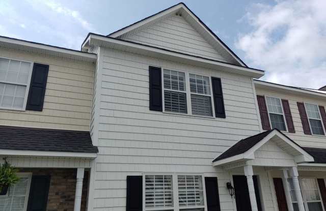 This unit is in a great location!