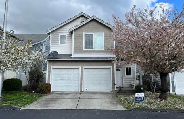 Charming Home In Gated Community near Parkland Area. - 313 112th Street Court East, Parkland, WA 98445